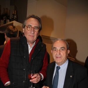 Exclusif - Philippe Lavil et Jean Gachassin - Soirée pour le départ à la retraite du journaliste sportif Daniel Lauclair et le lancement du livre de Jeff Domenech Tweets post mortem - De Einstein et Coluche : quand les morts vannent les vivants, à Paris le 23 janvier 2017. © Baldini-Guignebourg/Bestimage