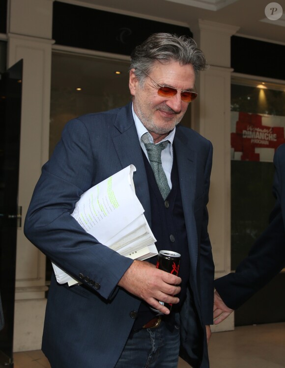 Exclusif - Daniel Auteuil - Arrivées des invités à l'émission "Vivement dimanche prochain" de Michel Drucker à Paris le 28 septembre 2016. © Agence / Bestimage