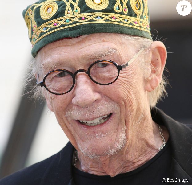 John Hurt à l'Académie Royale des Arts à Londres, le 3 juin 2015. L'acteur connu pour ses rôles dans Midnight Express, Elephant Man et Harry Potter est mort à 77 ans le 25 janvier 2017.