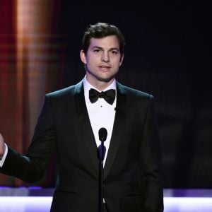 Ashton Kutcher lors des Screen Actors Guild Awards au Shrine Auditorium. Los Angeles, le 29 janvier 2017.