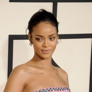 La chanteuse Rihanna à la 57ème soirée annuelle des Grammy Awards au Staples Center à Los Angeles, le 8 février 2015.