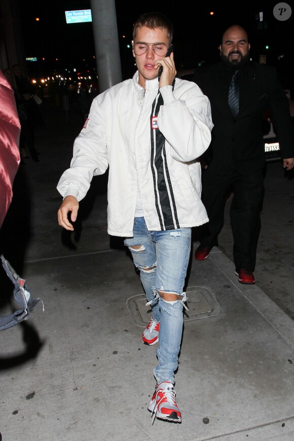 Justin Bieber arrive au restaurant Catch LA, le 28 janvier 2017 à Los Angeles