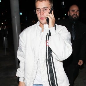 Justin Bieber arrive au restaurant Catch LA, le 28 janvier 2017 à Los Angeles