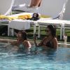 Exclusif - Fanny Neguesha profite d'un après-midi ensoleillé au bord de la piscine du Mondrian South Beach à Miami, le 7 février 2017.