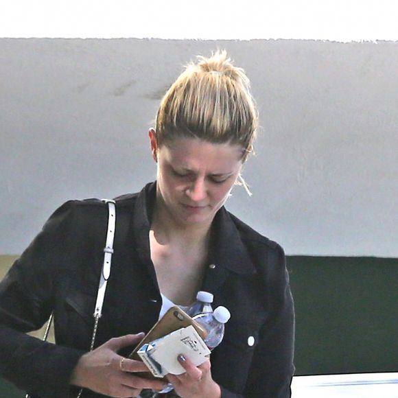 Exclusif - Mischa Barton se promène dans les rues de West Hollywod. Los Angeles, le 7 septembre 2016.