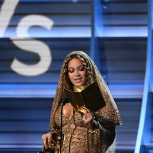 Beyonce lors de la 59e cérémonie des Grammy Awards, au Staples Center de Los Angeles, le 12 février 2017.