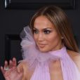 Jennifer Lopez à la 59ème soirée annuelle des Grammy Awards au Staples Center à Los Angeles, le 12 février 2017