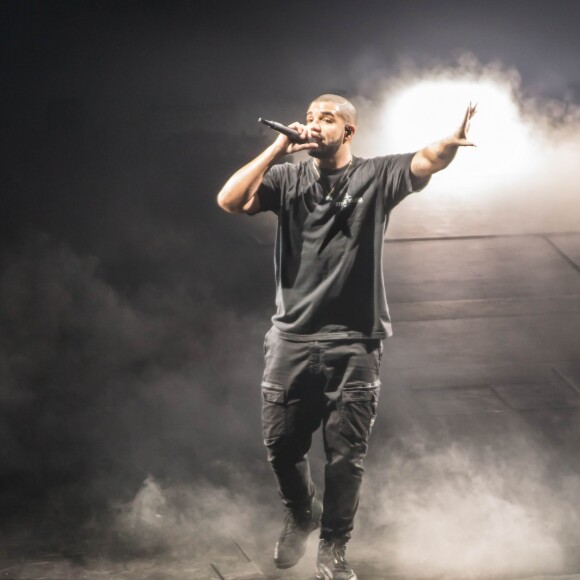 Concert du rappeur Drake au First Direct Arena de Leeds le 13 février 2017.