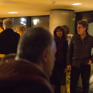 Semi-exclusif - François Cluzet et sa femme Narjiss Slaoui-Falcoz - Arrivées à l'avant-première du film "Rock'n Roll" au Pathé Beaugrenelle à Paris le 13 février 2017.