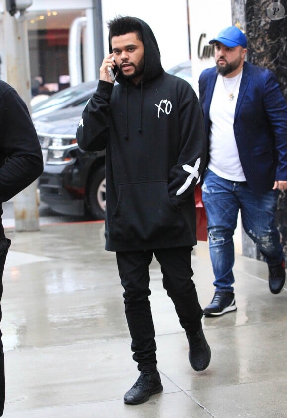 The Weeknd à Los Angeles le 10 février 2017  The Weeknd is seen in Los Angeles, CA. on february 10, 201710/02/2017 - Los Angeles