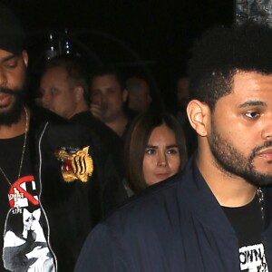 The Weeknd à la sortie du magasin Mayfield popup à Los Angeles, le 10 février 2017  R&B singer The Weeknd was spotted doing a late night promotional appearance at a Mayfield popup store in Los Angeles, California on February 10, 201710/02/2017 - Los Angeles