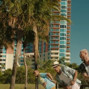 M. Pokora - Clip de Alexandrie, Alexandra