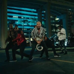 Le chanteur M. Pokora - Clip de Alexandrie, Alexandra