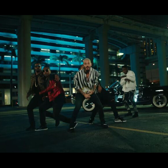 Le chanteur M. Pokora - Clip de Alexandrie, Alexandra