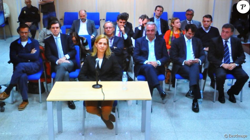 L&#039;infante Cristina d&#039;Espagne entendue lors du procès de l&#039;affaire Noos à Palma de Majorque, le 3 mars 2016.