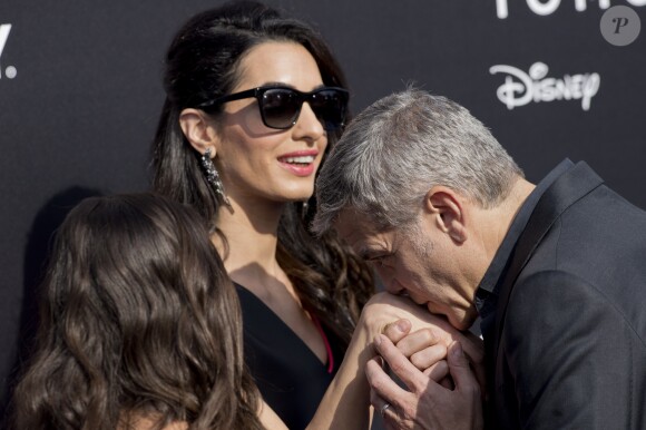 George Clooney et son épouse Amal à l'avant-première du film "Tomorrowland" à Anaheim le 9 mai 2015