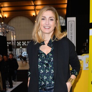 Julie Gayet à la Fête du Court Métrage au Carreau du Temple à Paris, le 18 décembre 2016.