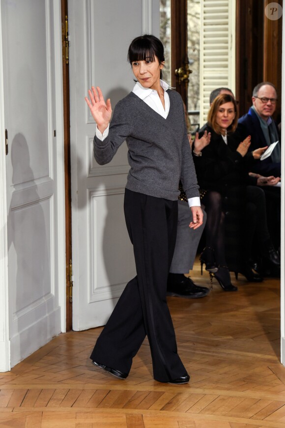 Bouchra Jarrar à l'issue de son défilé Haute Couture printemps-été 2015 à Paris. Janvier 2015.