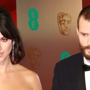 Jamie Dornan et sa femme Amelia Warner - Arrivée des people à la cérémonie des British Academy Film Awards (BAFTA) au Royal Albert Hall à Londres, le 12 février 2017.