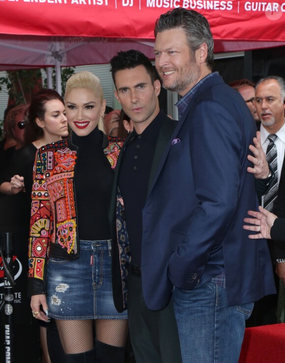 Adam Levine avec Gwen Stefani et son compagnon Blake Shelton - Adam Levine reçoit son étoile sur le Walk of Fame à Hollywood, le 10 février 2017
