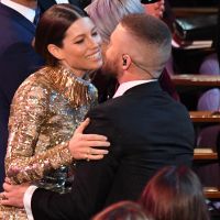 Justin Timberlake fait le show aux Oscars et embrasse Jessica Biel en direct