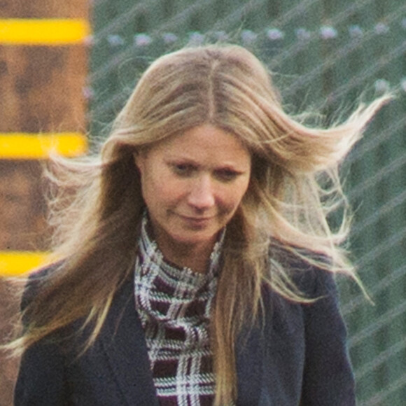 Exclusif - Gwyneth Paltrow les cheveux dans le vent pendant une journée à Los Angeles, le 22 janvier 2017.