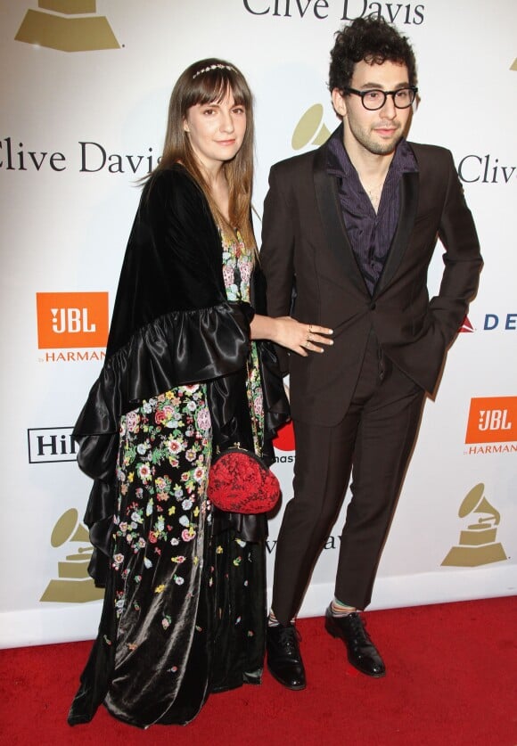 Lena Dunham et son mari Jack Antonoff au gala Pre-Grammy à l'hôtel The Beverly Hilton à Beverly Hills, le 11 février 2017