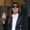 Anna Dello Russo arrivant au défilé de mode "Mugler", collection prêt-à-porter Automne-Hiver 2017-2018 à Paris, le 4 Mars 2017.© CVS/Veeren/Bestimage