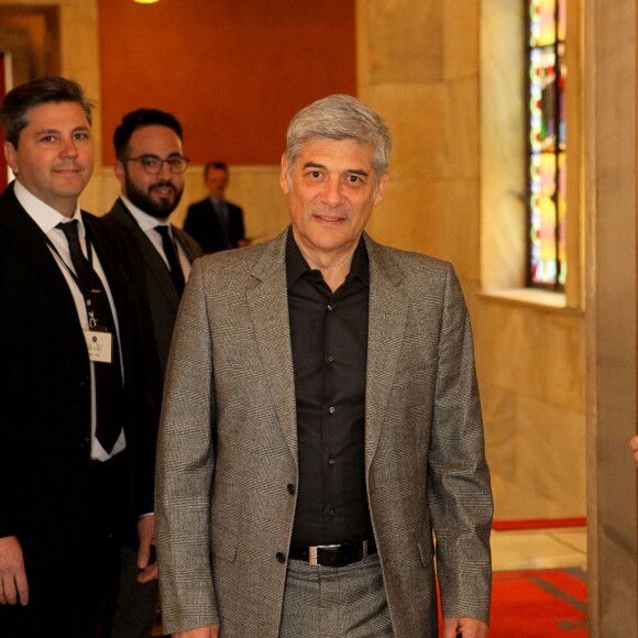 L'acteur Georges Corraface s'est vu remettre le titre de Citoyen d'honneur de la Ville d'Athènes lors d'une cérémonie à la mairie de la capitale grecque le 6 mars 2017. © Aristidis Vafeiadakis via ZUMA Wire / Bestimage