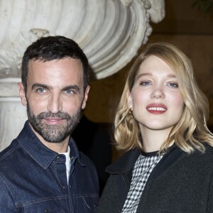 Nicolas Ghesquière (styliste) et Léa Seydoux en backstage du défilé de mode "Louis Vuitton", collection prêt-à-porter Automne-Hiver 2017-2018 au musée du Louvre à Paris, le 7 Mars 2017.© Olivier Borde/Bestimage