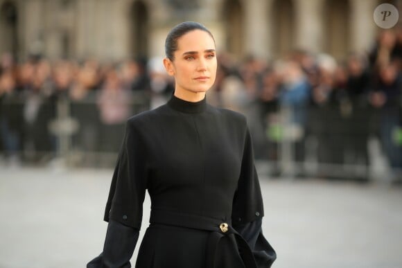 Jennifer Connelly au défilé de mode "Louis Vuitton", collection prêt-à-porter Automne-Hiver 2017-2018 à Paris,Musée du Louvre le 7 Mars 2017.