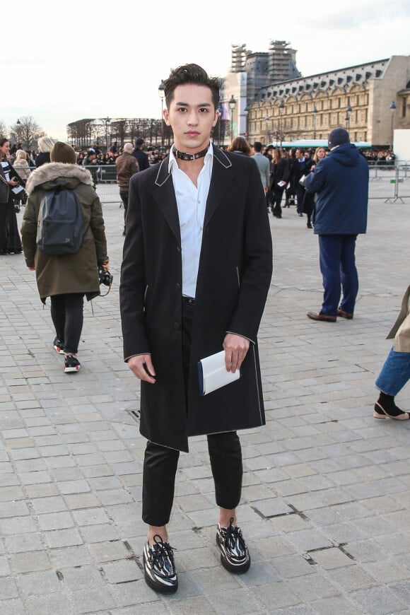 Sehun au défilé de mode "Louis Vuitton", collection prêt-à-porter Automne-Hiver 2017-2018 au Louvres à Paris, le 7 Mars 2017.© Bestimage