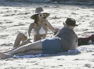 Emily Ratajkowski : Canon en bikini pour un instant en amoureux