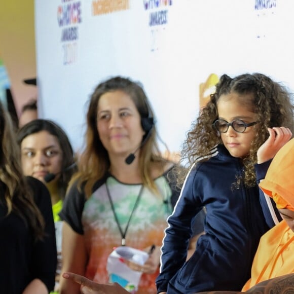 Mariah Carey, Nick Cannon et leurs enfants Morrocan et Monroe - Nickelodeon's 2017 Kids' Choice Awards à l'USC Galen Center à Los Angeles le 11 mars 2017.