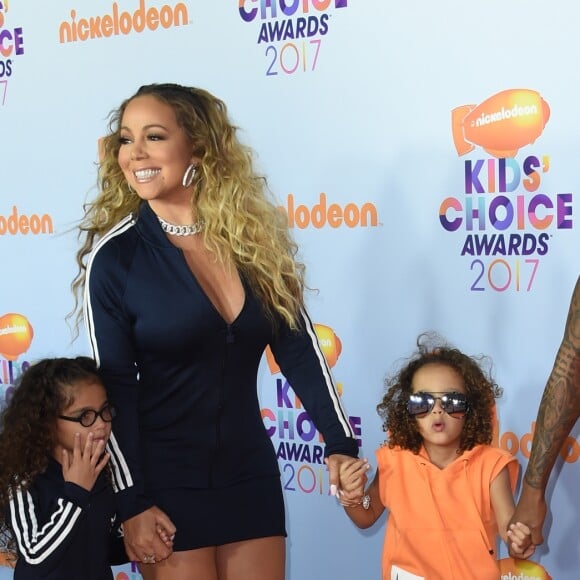 Mariah Carey, Nick Cannon et leurs enfants Morrocan et Monroe - Nickelodeon's 2017 Kids' Choice Awards à l'USC Galen Center à Los Angeles le 11 mars 2017.