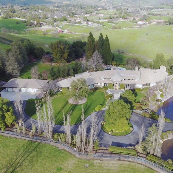 Exclusif - Vue aérienne de la propriété de la chanteuse Pink à Santa Barbara le 9 février 2017