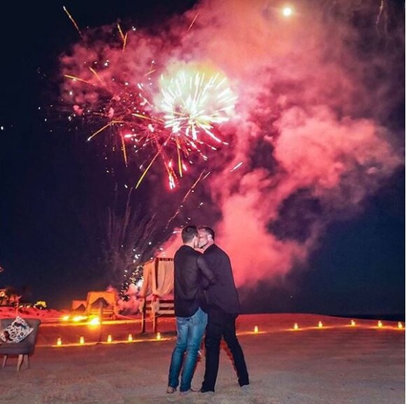 Colton Haynes accepte la demande en mariage de son chéri Jeff, au Mexique, le 12 mars 2017