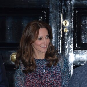 Le prince William, la duchesse Catherine de Cambridge et le prince Harry recevaient à dîner au palais de Kensington le 22 avril 2016 Barack et Michelle Obama.