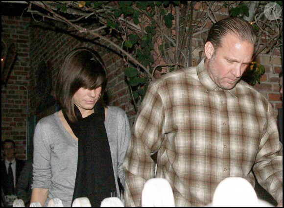 Sandra Bullock et son mari Jesse James à Los Angeles le 16 décembre 2006