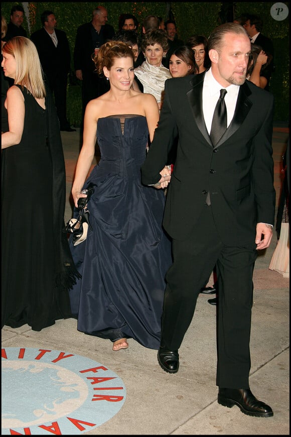 Sandra Bullock et Jesse James à la soirée Vanity Fair après la cérémonie des Oscars le 5 mars 2006