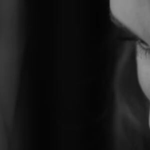 Natalie Portman, quelques jours avant son accouchement, héroïne du clip "My Willing Heart" de James Blake. 20 mars 2017