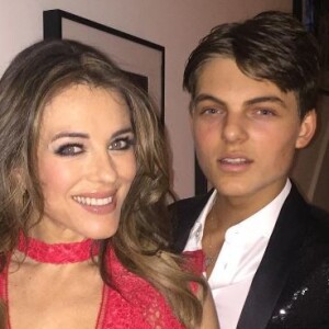 Elizabeth Hurley et son fils Damian. Mars 2017.