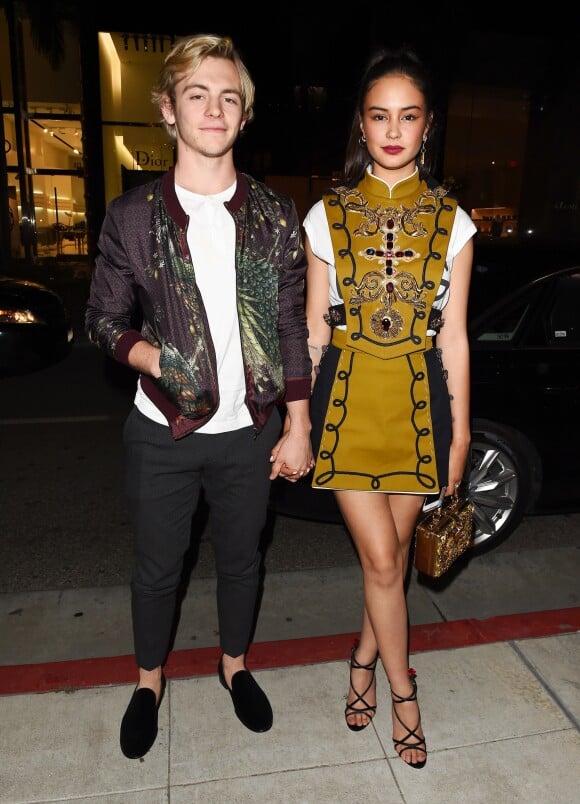 Ross Lynch et Courtney Eaton lors d'une soirée Dolce & Gabbana à Los Angeles, le 23 mars 2017.