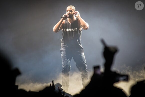Drake en concert à l'O2 Arena à Londres, le 5 février 2017 © Myles Wright via Zuma/Bestimage