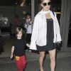 Kate Hudson et son fils Bingham Hawn Bellamy arrivent à L'aéroport Lax de Los Angeles le 21 aout 2016.
