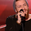 Nicola Cavallaro dans "The Voice 6" sur TF1 le 1er avril 2017.