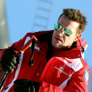 Exclusif - Benjamin Castaldi - Les chroniqueurs de "Touche pas à mon poste" (TPMP) tournent "TPMP fait du ski" à Montgenèvre dans les Hautes-Alpes le 17 décembre 2016. © Dominique Jacovides / Bestimage