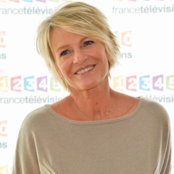 Sophie Davant à la conférence de presse du Téléthon 2016 dans les locaux de France 2 à Paris le 26 octobre 2016. © Coadic Guirec / Bestimage
