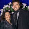 Daniel Lévi pose avec sa femme Laure au Lido le 21 octobre 2013.