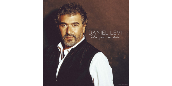 Pochette du single "Un jour se lève" de Daniel Lévi.